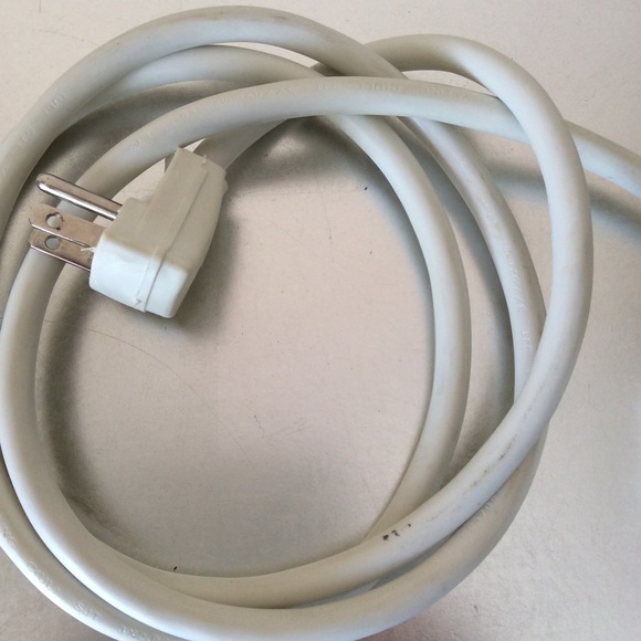 6-Outlet Power Strip with 5 ft. Cord (Gift with Purchase) - Picture 8 of 9